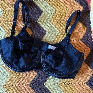 Victoria's Secret Black Lace Bow Bra